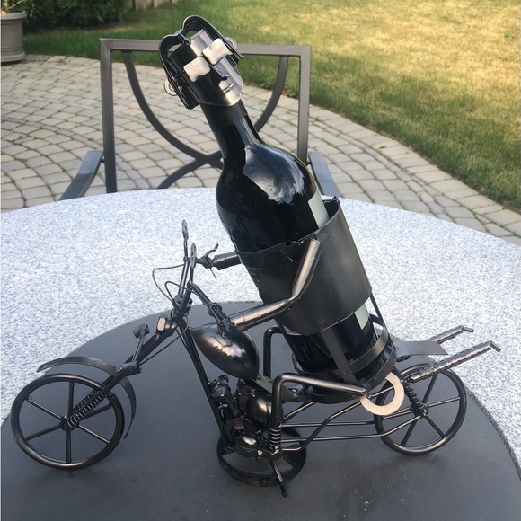 Art Metal Motorcycle Wine Display - Picture 2 of 4
